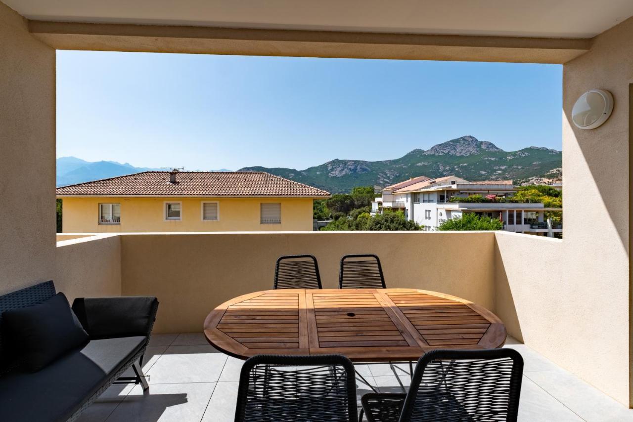 Pietra Apartment Калви Екстериор снимка