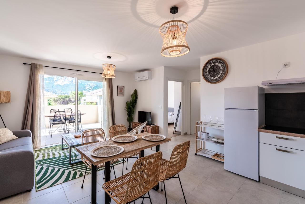 Pietra Apartment Калви Екстериор снимка